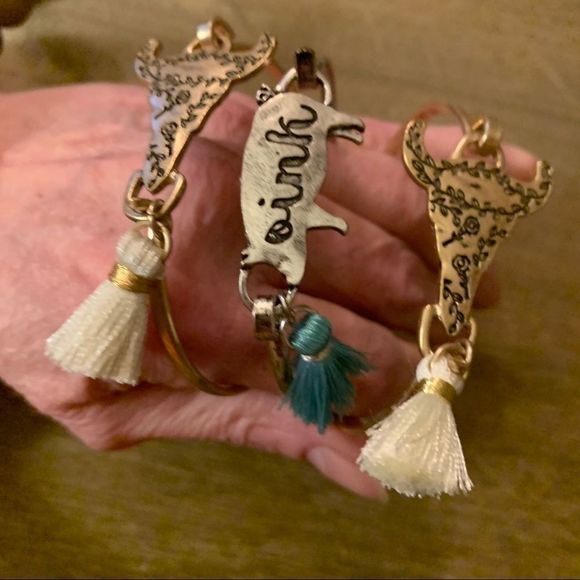 Lot of 3 Bracelets New! Mooo Oink! - Picture 2 of 11